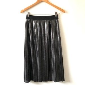 Gap Metallic Pleated Midi Skirt